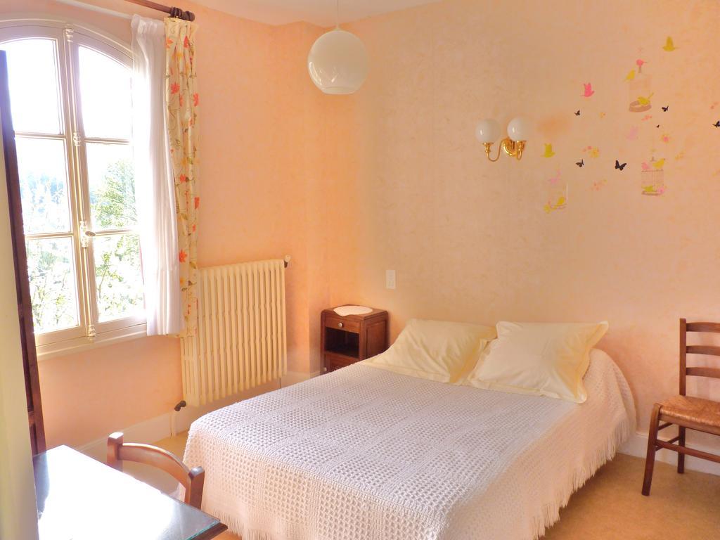 ホテル La Maison De Cure Domecy-sur-Cure エクステリア 写真
